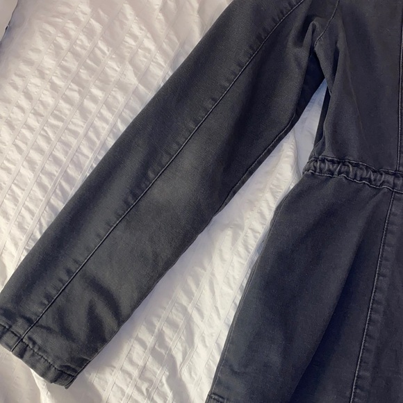 Gray jacket - Picture 5 of 5